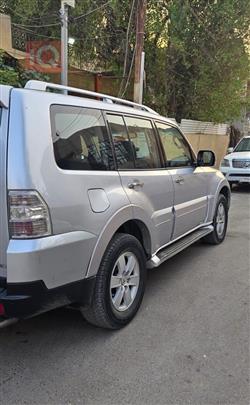 ميتسوبيشي باجيرو